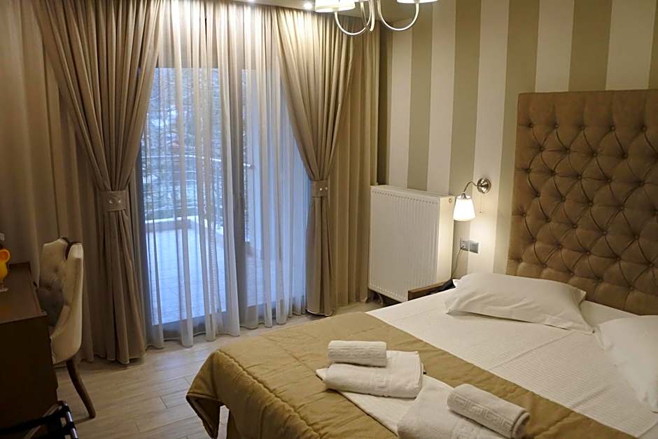 Hotel Konaki