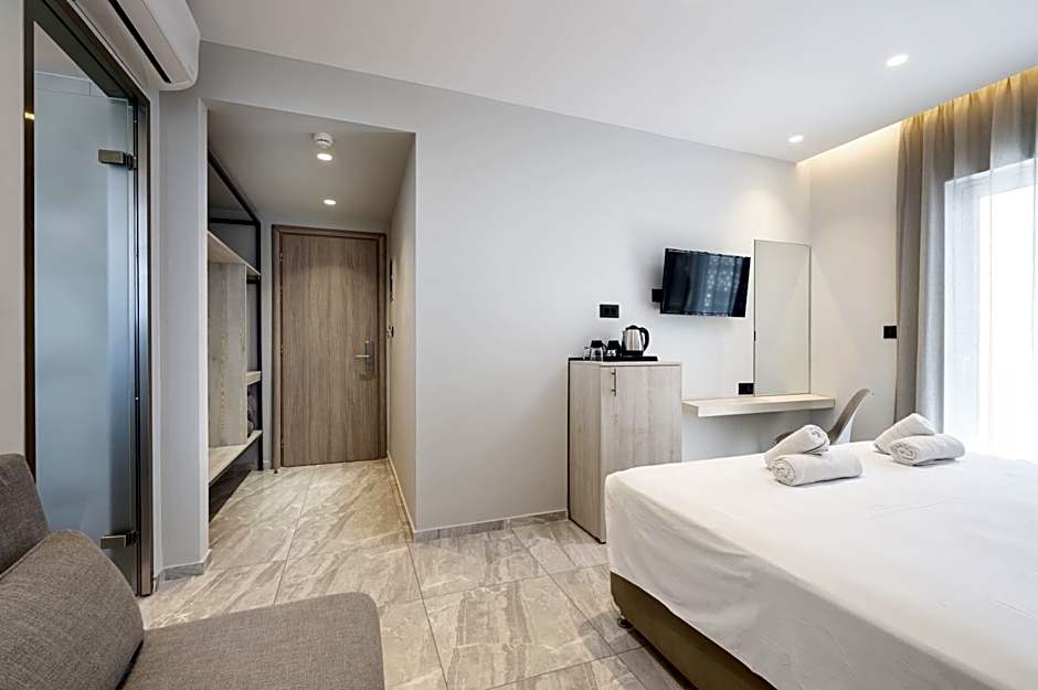 Sonia Hotel & Suites - Adults Only