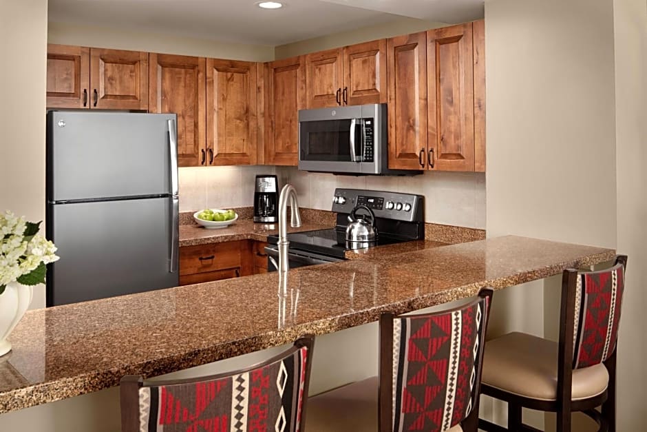 Marriott's StreamSide Evergreen at Vail