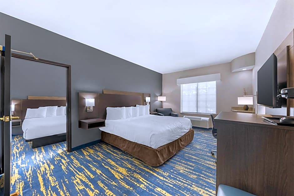 SureStay Plus Hotel by Best Western San Antonio SeaWorld