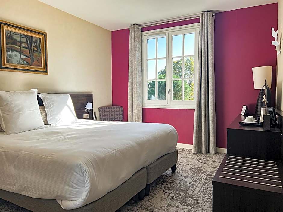 Logis Hôtels Château de La Barge