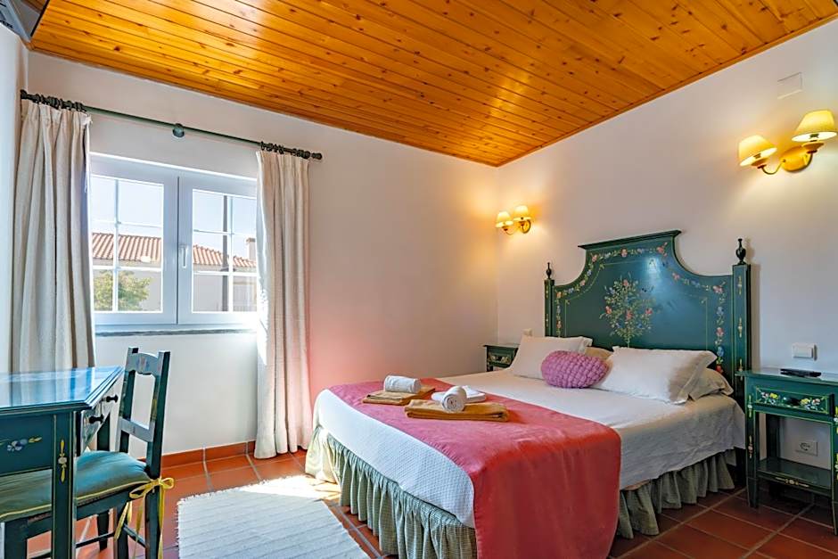 Hotel Mar e Sol VNMF by Umbral