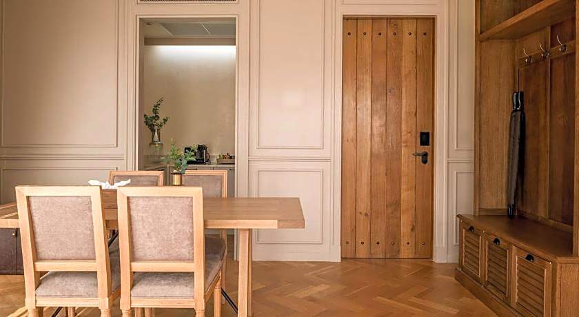 Toscana Piazza by Toscana Valley