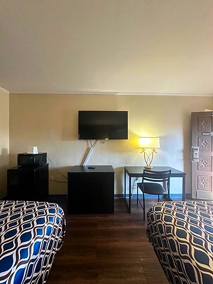 Loyalty Inn Rockingham