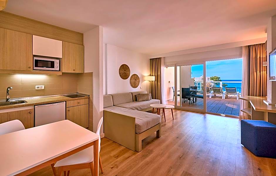 Universal Aparthotel Don Camilo