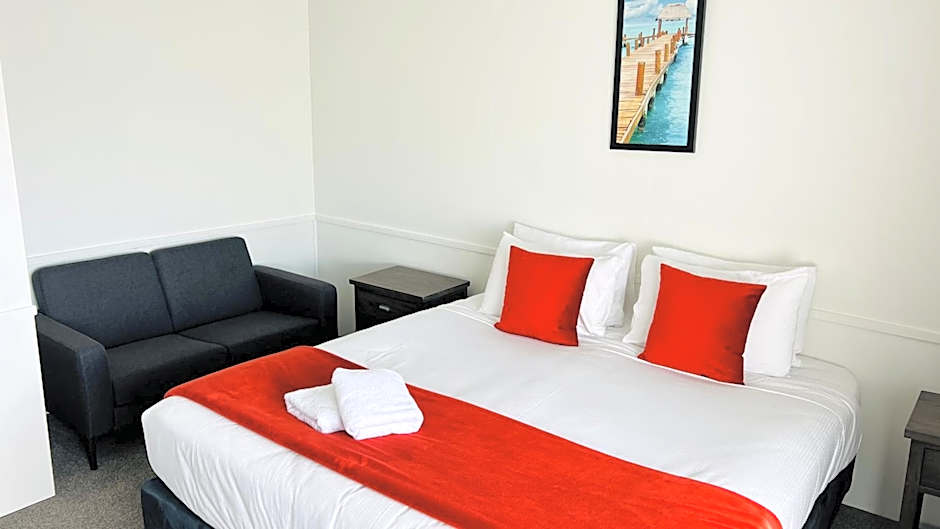 18th Avenue Thermal Motel