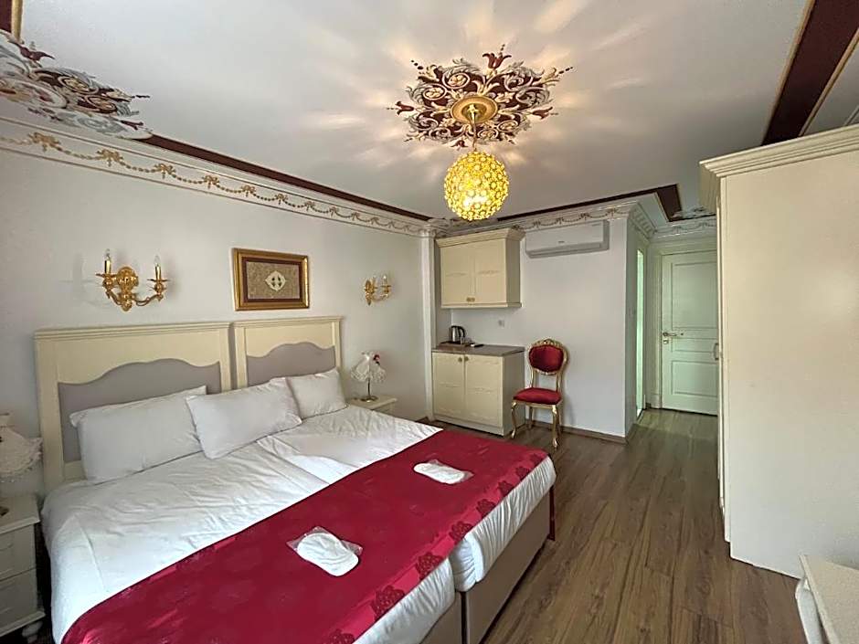 Photo 1 of 10 of Executive 2 Beds