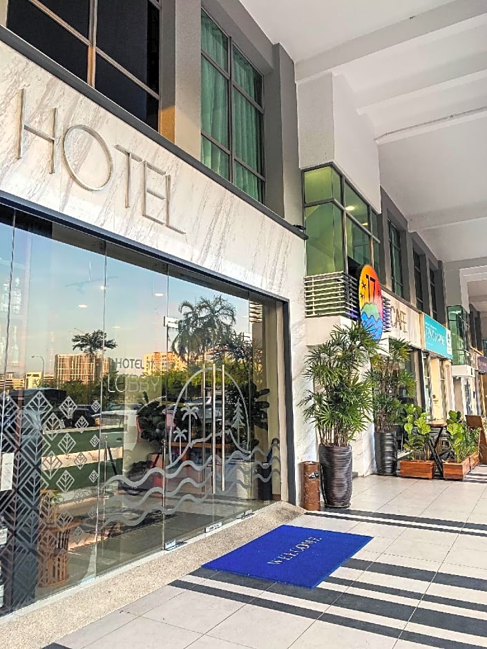Hotel 17