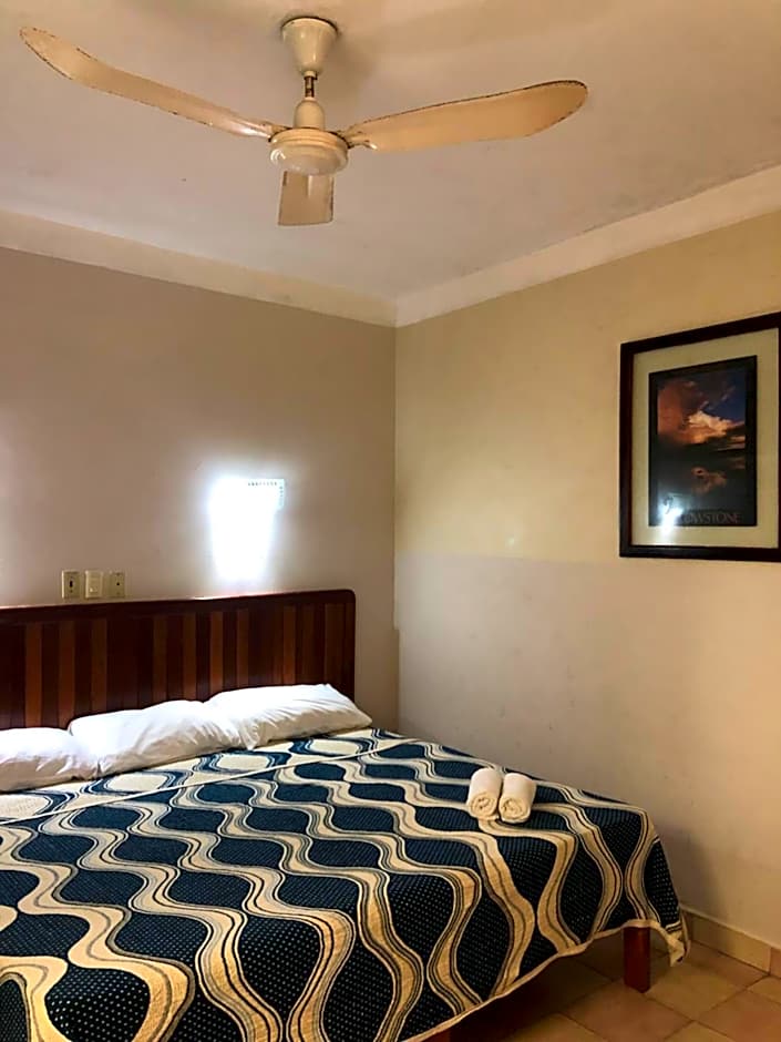 Hotel El Faro Malecon