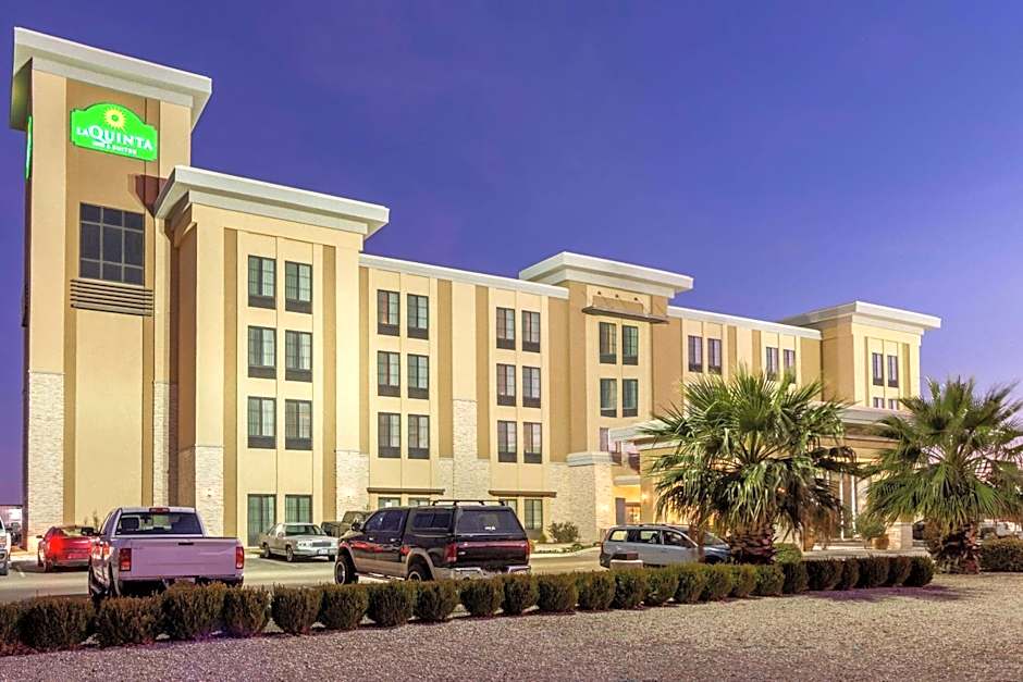 La Quinta Inn & Suites by Wyndham Carlsbad