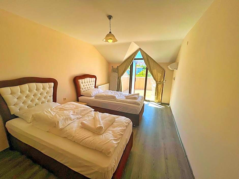 LUSTRA GARDEN SUİTE