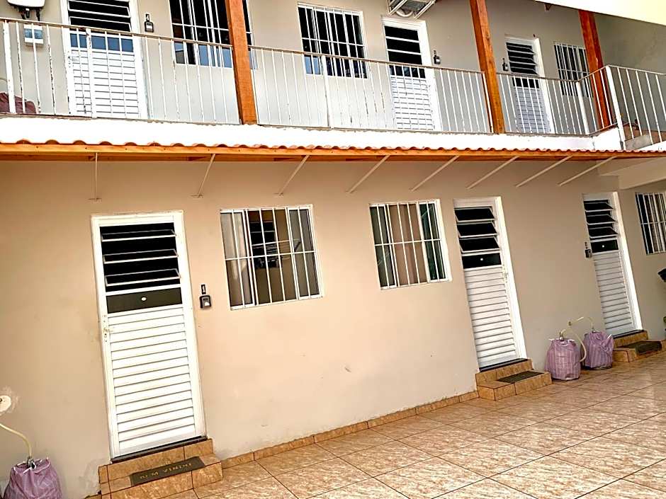 Ap Elegante e pratico com ar, ao lado do Aeroporto