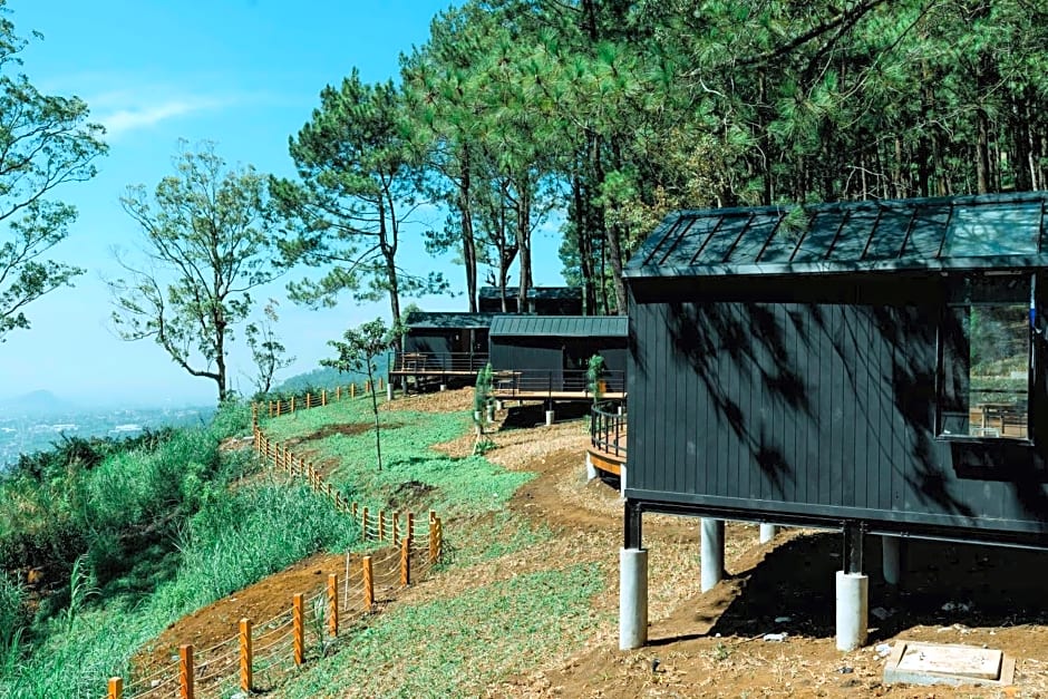 Bobocabin Coban Rondo, Malang