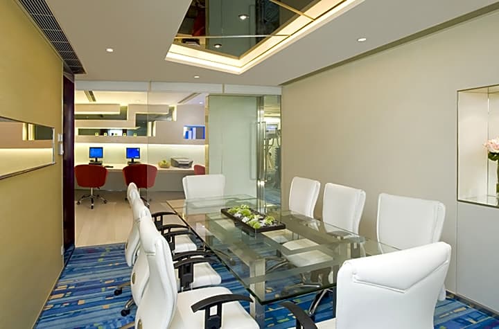 Regal Oriental Hotel