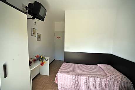 Triple Room with Balcony