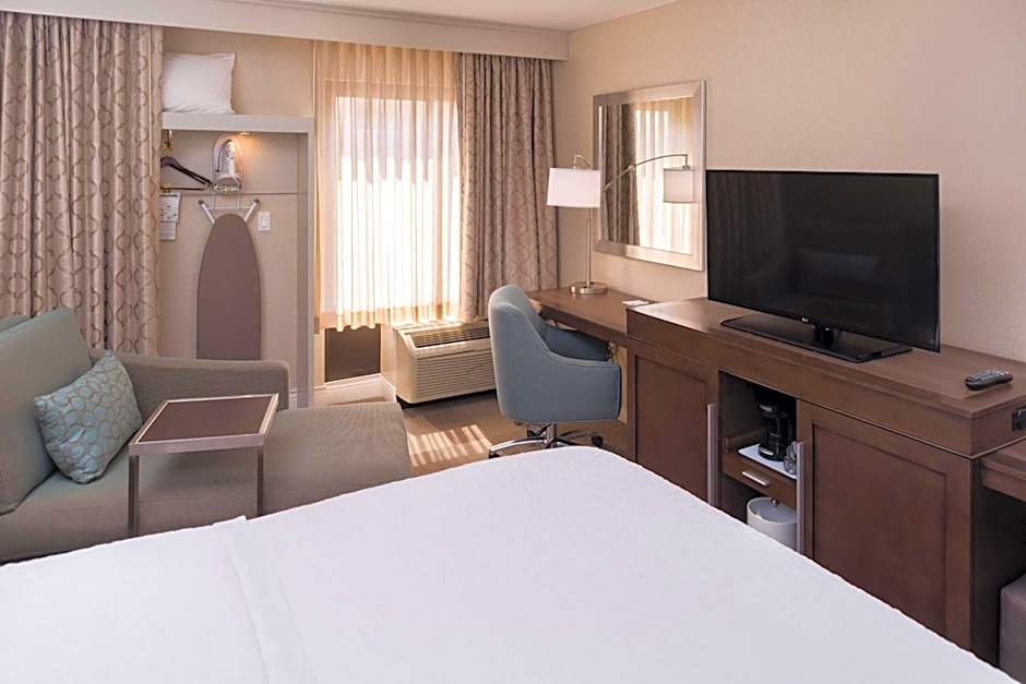 Hampton Inn By Hilton Los Angeles/West Covina