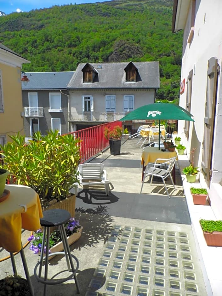 Hôtel des Touristes