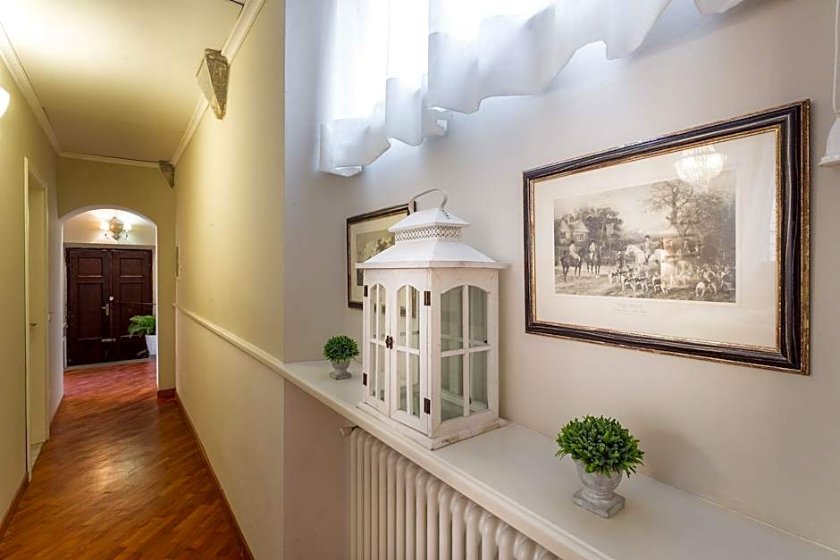 Casa Opera in Lucca With 2 Bedrooms and 2 Bathrooms
