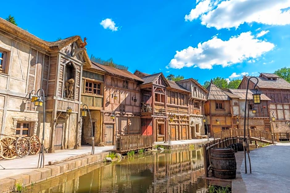 Les Quais de Lutece Hotel