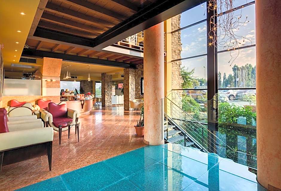 Art & Hotel Aeroporto