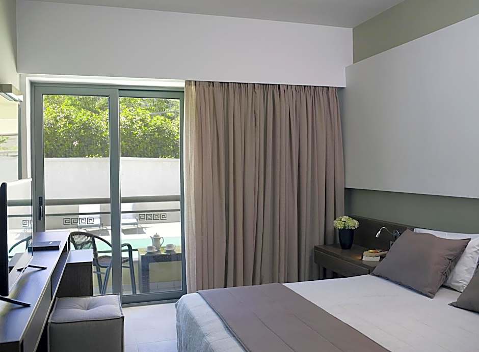 Angela Downtown Hotel