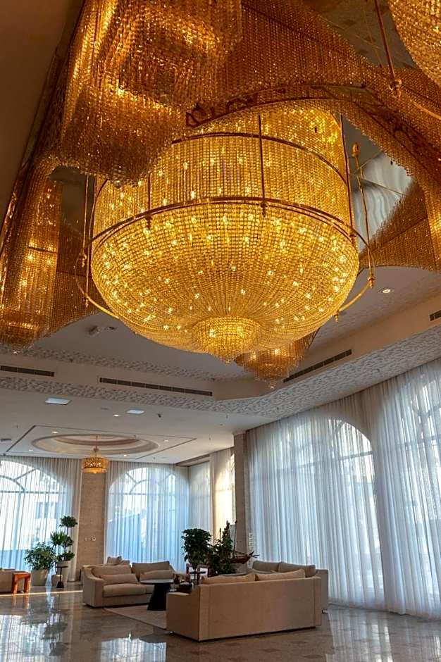 Sara Palace Apartments- family only