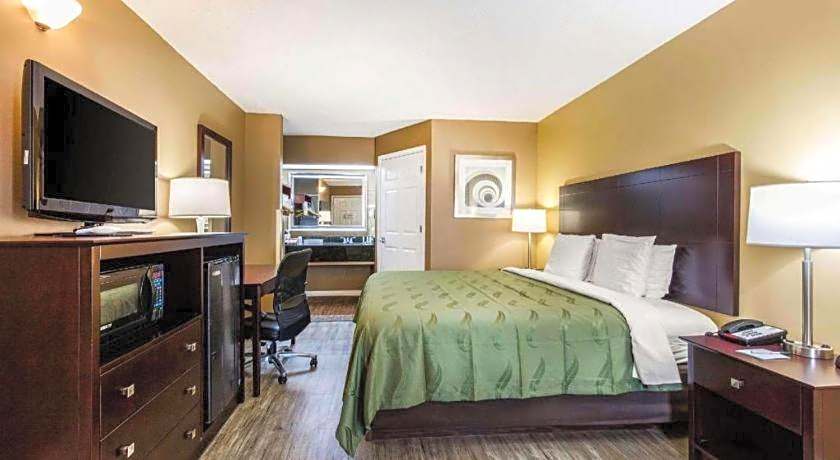Quality Inn Bessemer I-20 exit 108