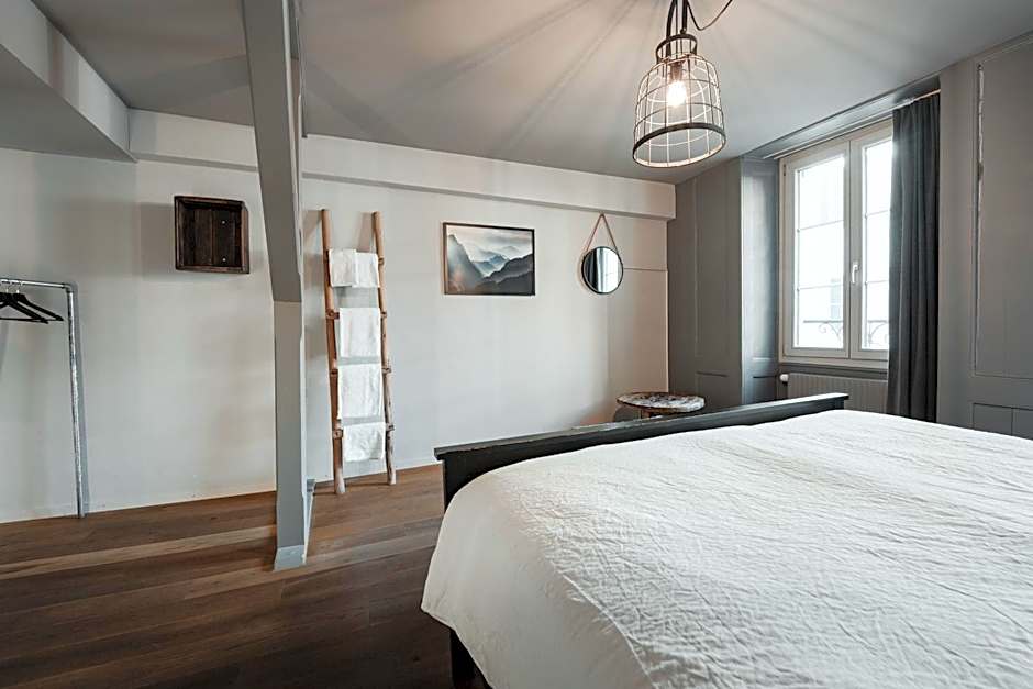 No8 Boutique Hotel - self check in