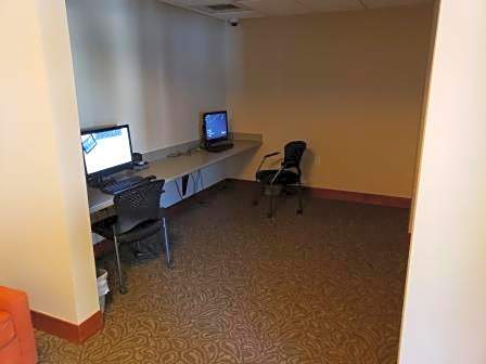 Clarion Hotel & Suites Williston