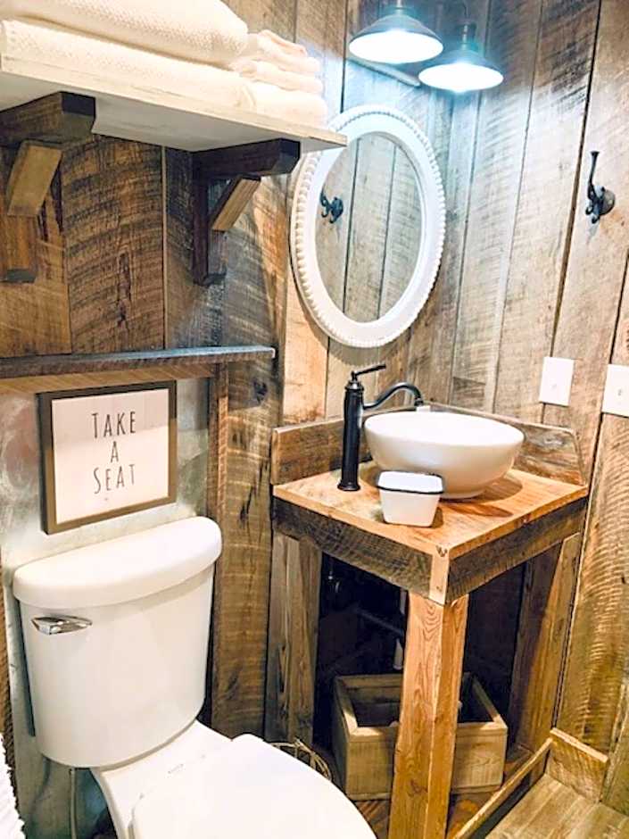 Cozy Mountain Top Ski Studio