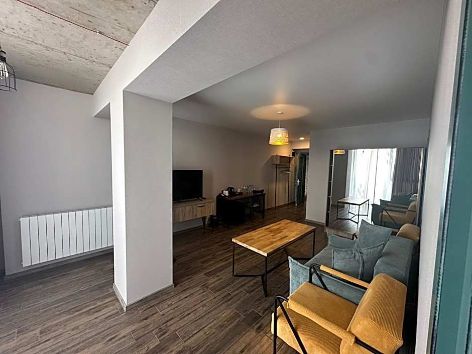 Gudauri Loft Hotel