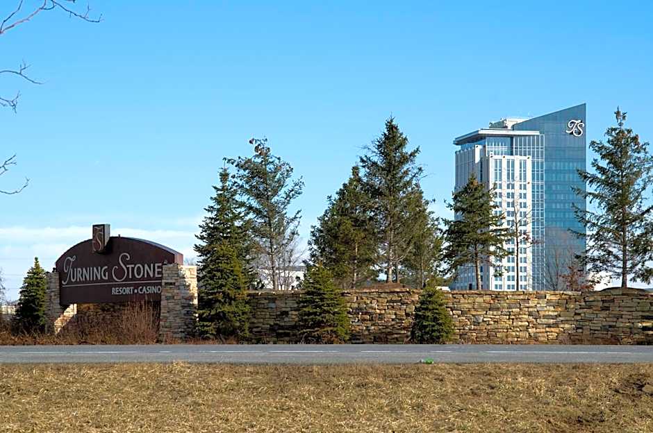 Fairfield Inn & Suites by Marriott Verona