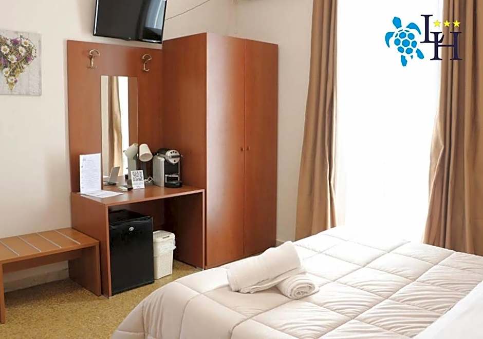 Hotel Lora RDA Luxury