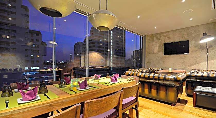 Galleria 10 Sukhumvit By Compass Hospitality