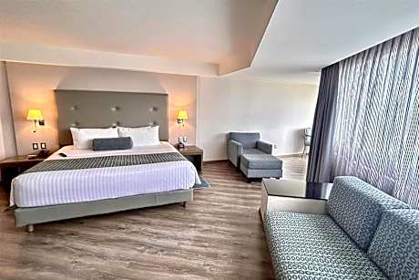 Executive King Suite
