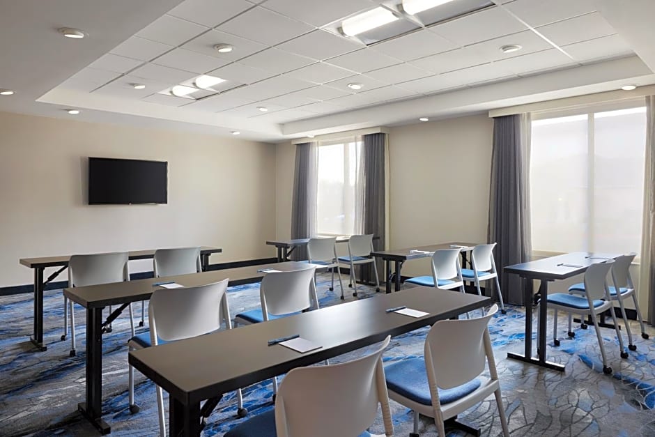 Fairfield Inn & Suites by Marriott El Paso Airport