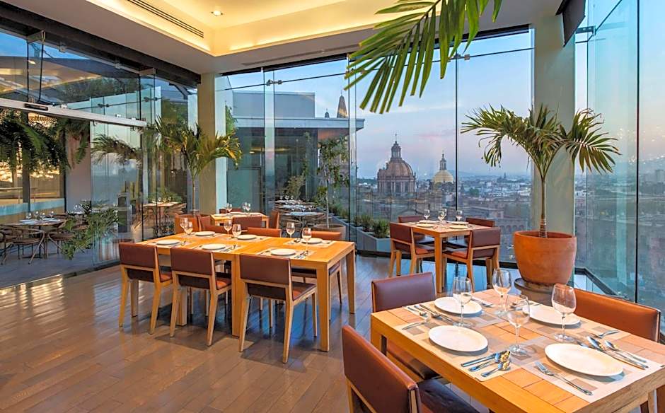 Hilton DoubleTree Guadalajara Centro Historico