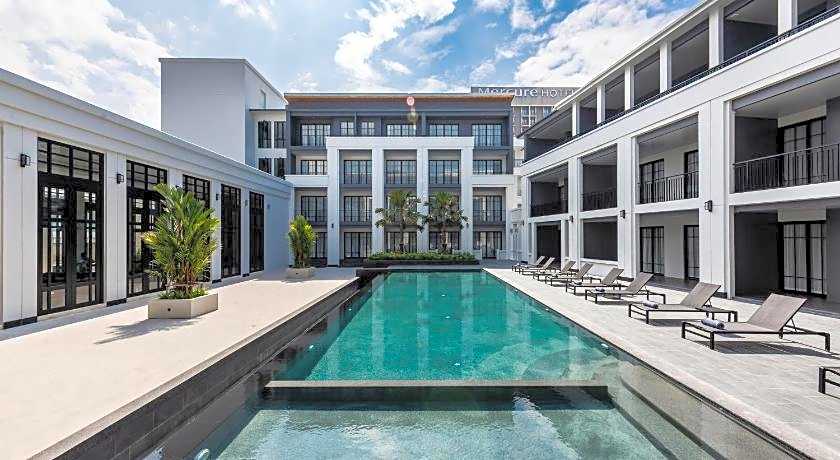 One Patio Hotel Pattaya