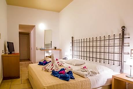 Junior Suite with Indoor Hot Tub