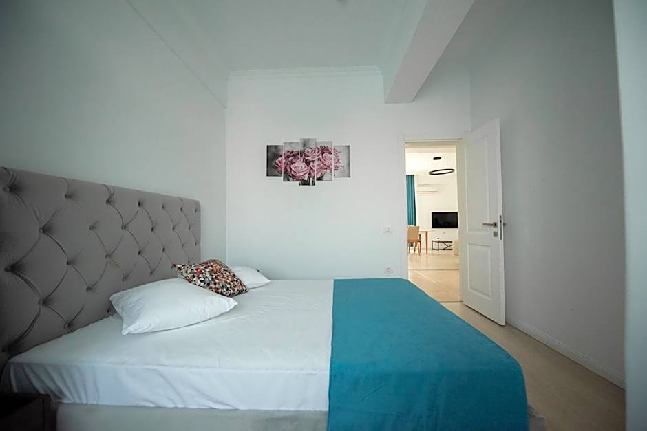 Solid Magic Apart Hotel