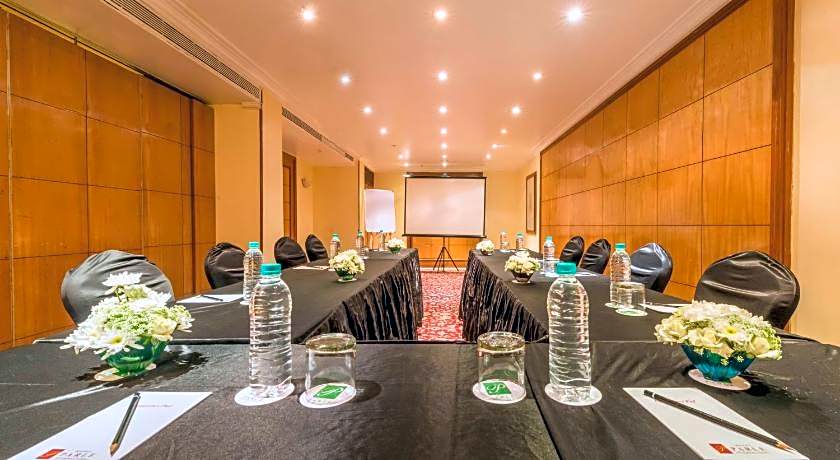 Hotel Parle International