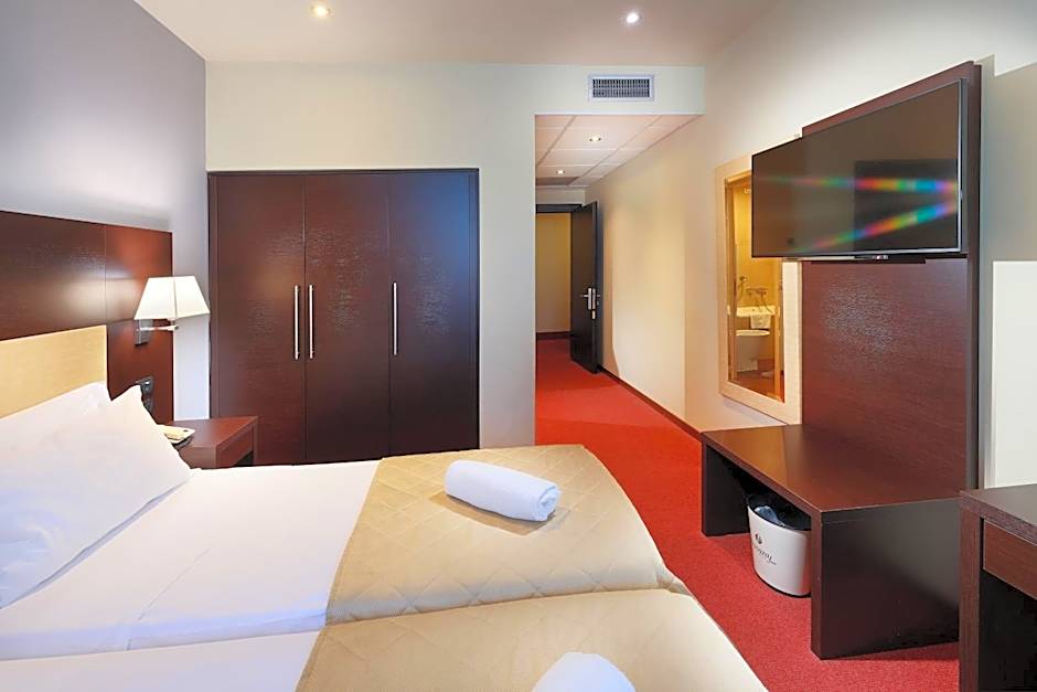 Tuscany Inn