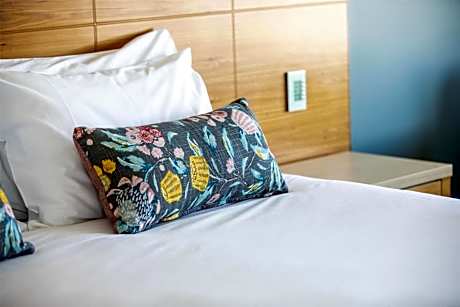 Gateway Hotel by Nightcap Plus