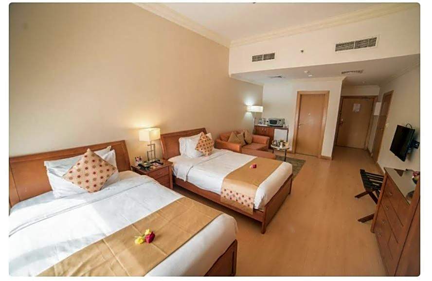 Al Safir Tower - Residence