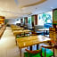 Poly Hotel