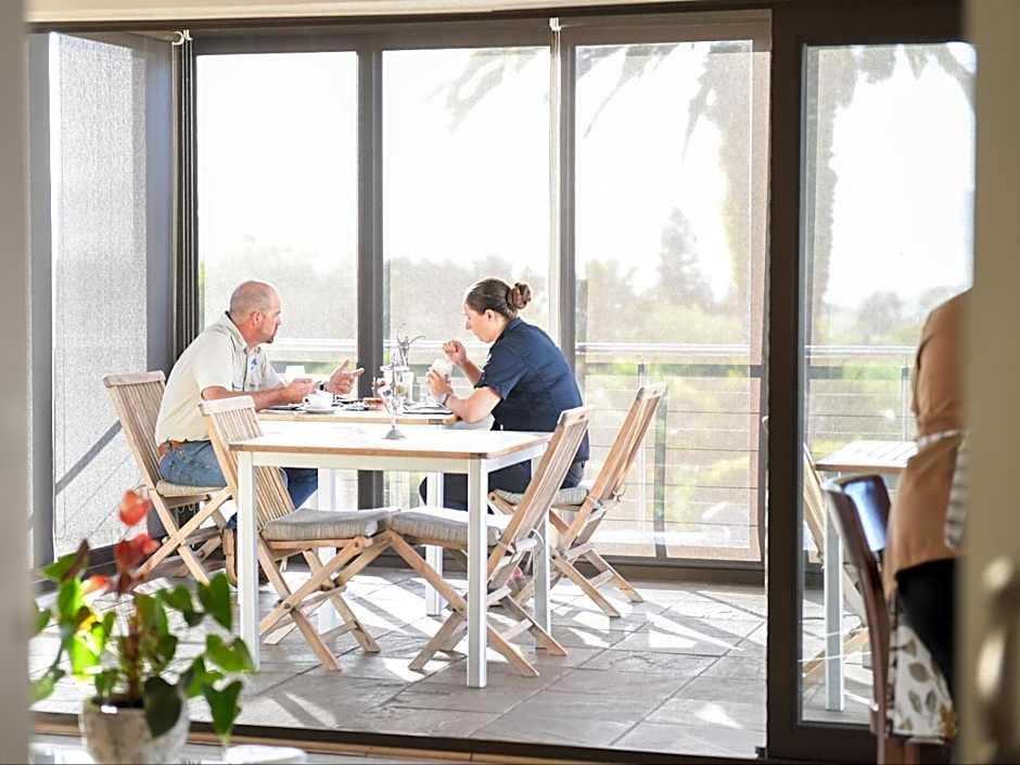 Four Palms Accommodation