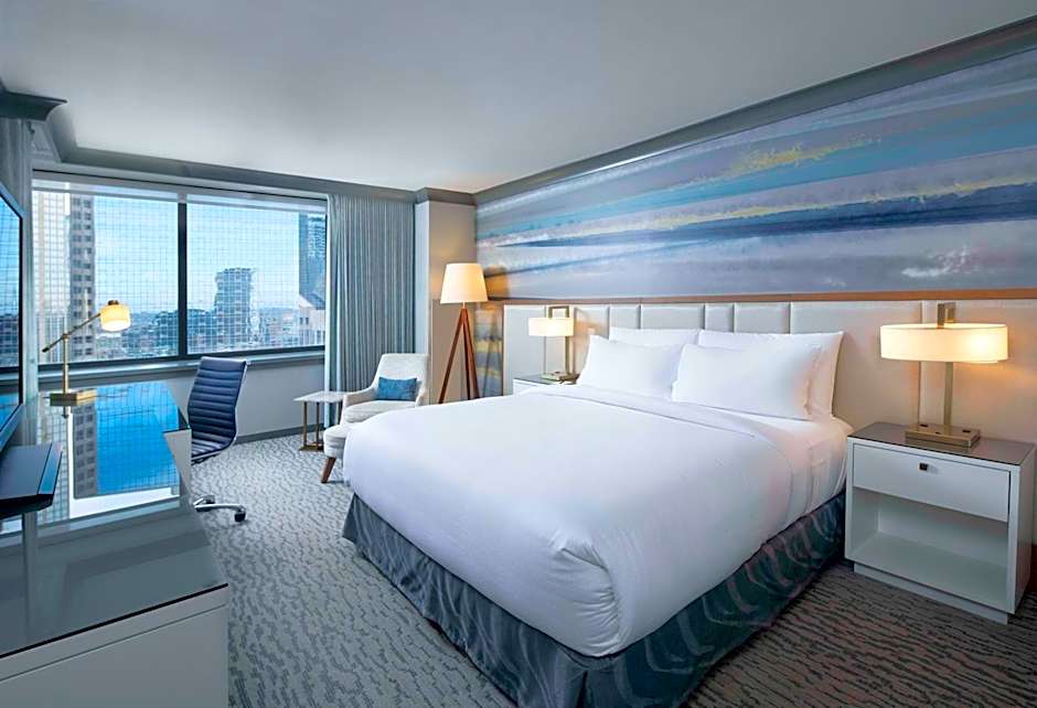 The Lofton Hotel Minneapolis, Tapestry Collection by Hilton