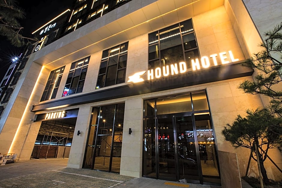 Hound Hotel Changwon - Jinhae Yongwon