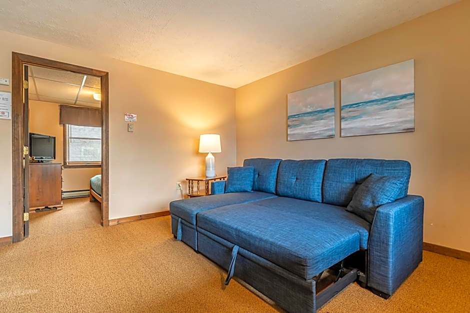 Inn Between the Beaches & Villager