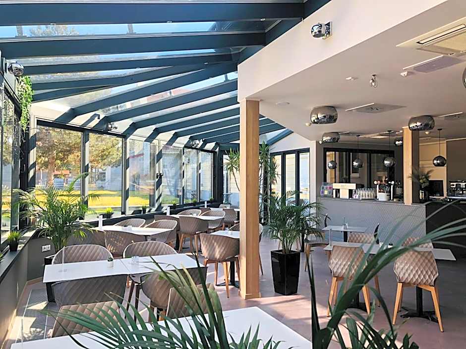 Hét Vezér Apartmanhotel